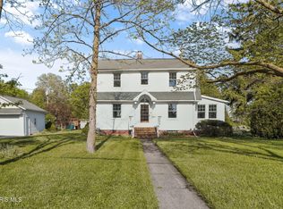 915 Washington St, Genoa, OH 43430