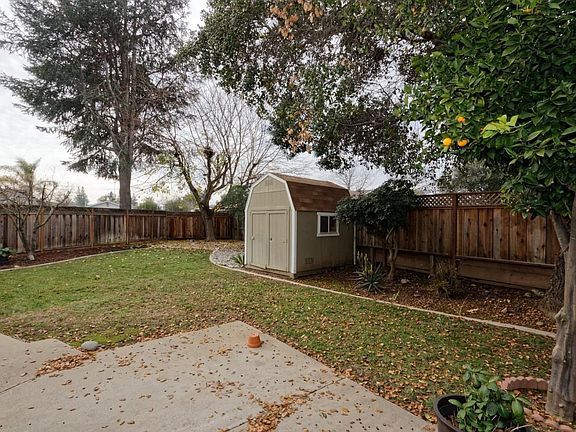 4th image of 1477 Daffodil Ct