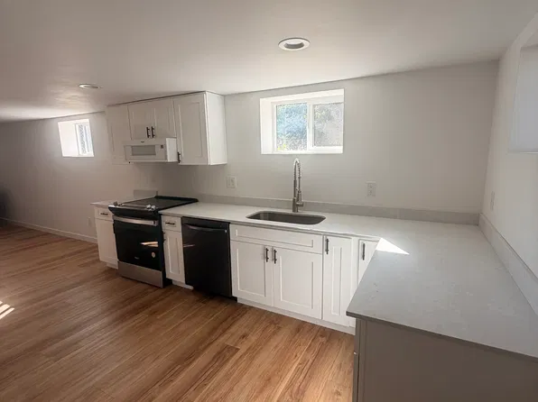 14618 Grant Ave SW #2, Lakewood, WA 98498