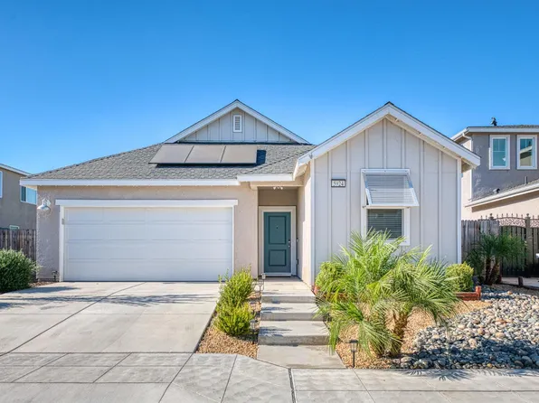5924 W Laguna Ave, Fresno, CA 93722
