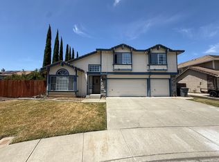 696 Harvard Ct, Vacaville, CA 95687