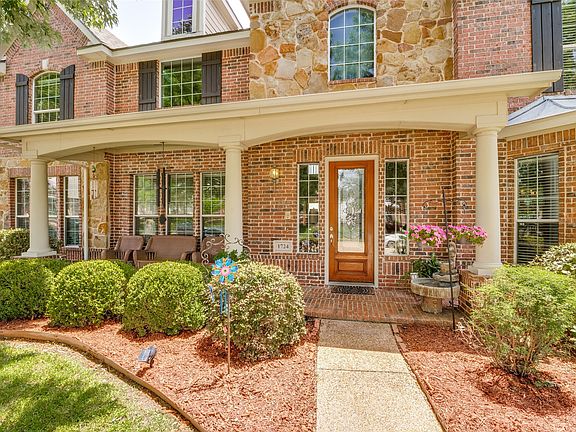 2nd image of 1724 Teakwood Dr