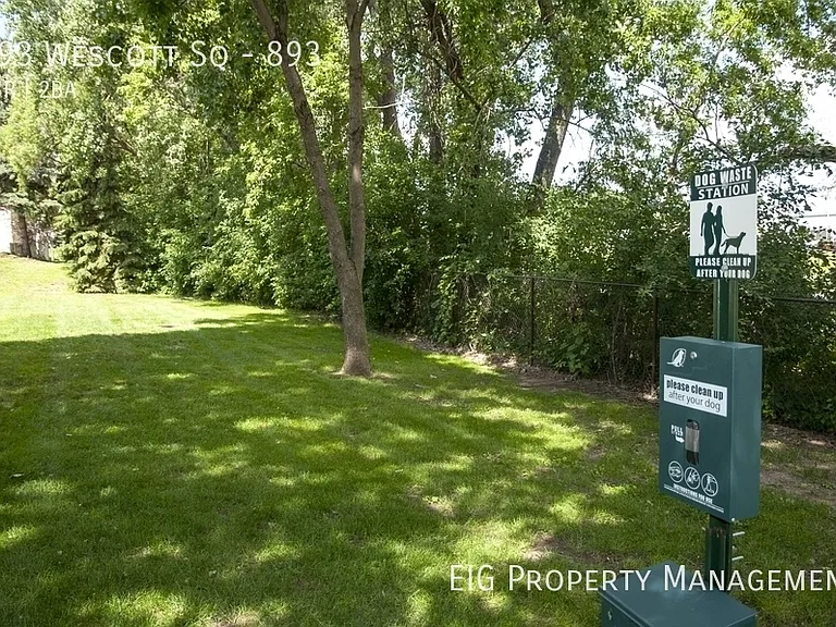 Eagan Gables — Photo 38