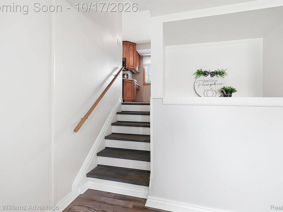19861 Maplewood St, photo 15