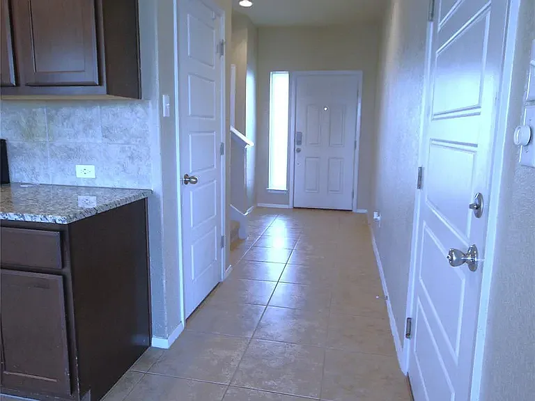 116 Four Star Dr — Photo 8