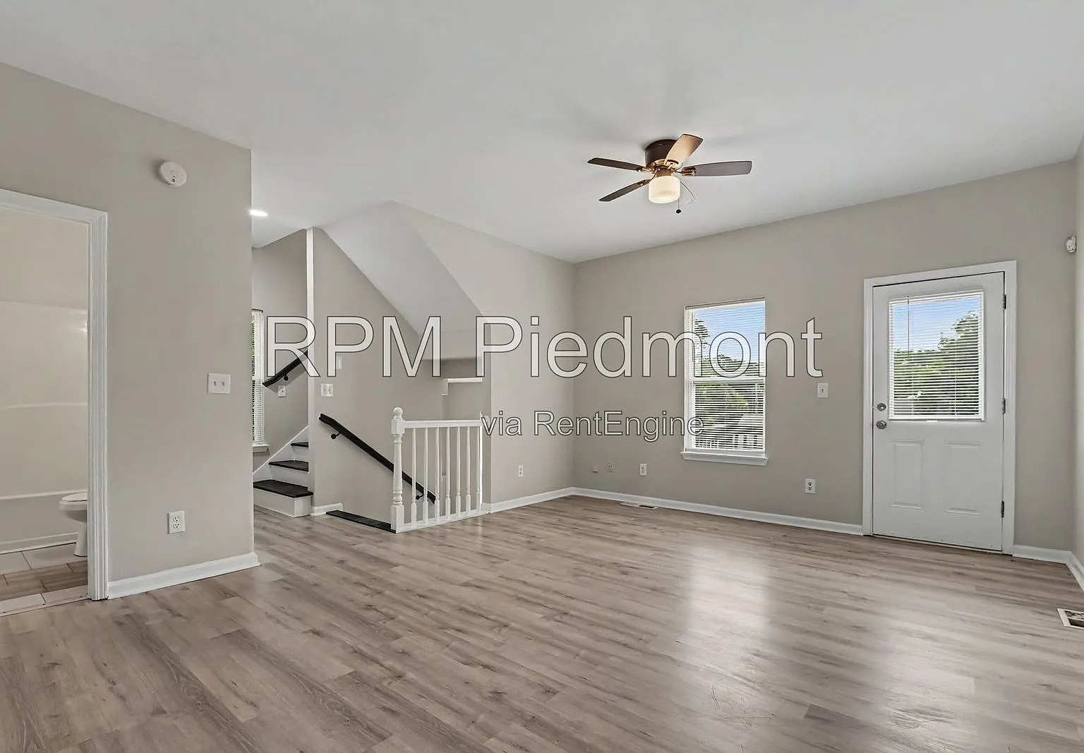4 bed, 2.0 bath, 1785 sqft, $2,200 — Photo 2