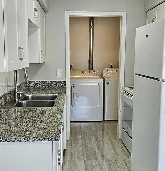 1408 SW 9th Ave #1408 — Photo 2