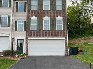 1200 Gneiss Dr, Mc Donald, PA