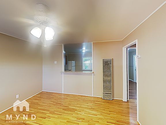 3rd image of 5 Garrison Dr #5