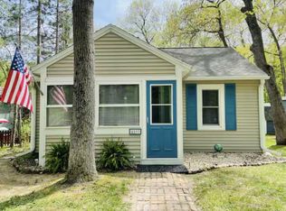 4597 Marys Rd, Caseville, MI 48725
