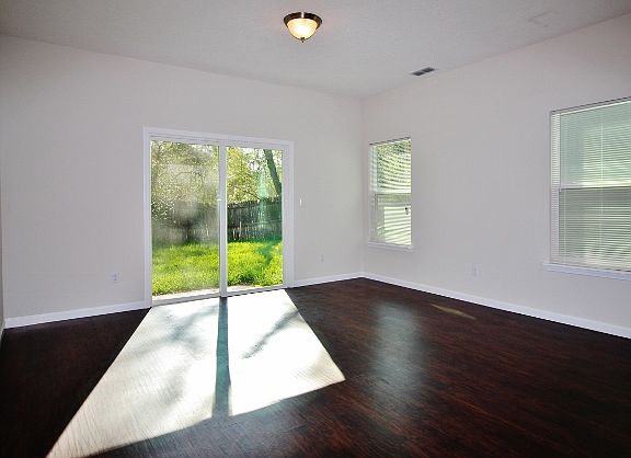 1267 Mull St., Westside, 32205