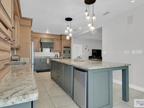 5th image of 23814 Richmond Dr #53
