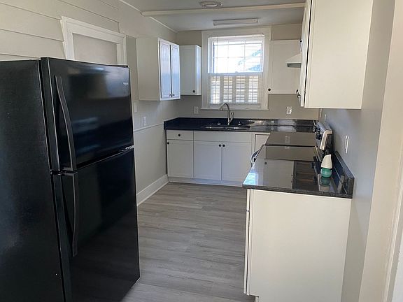 2nd image of 204 S Bragg St #101