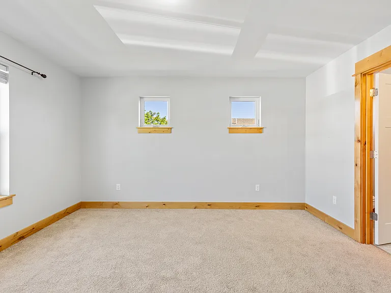 2781 Renee Way — Photo 35