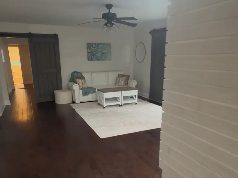 3057 Bridlewood Ln — Photo 15