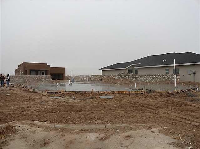 1st image of 6561 Toivoa Pl