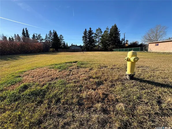 315 Arthur STREET, Cut Knife, SK S0M 0N0