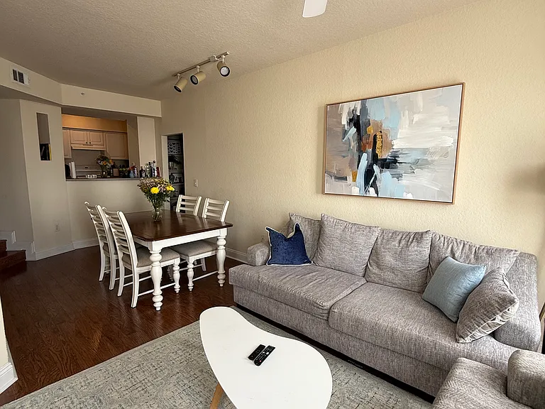 501 S Moody Ave #1126 — Photo 6
