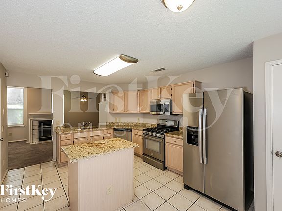 5th image of 4516 Fargo Dr