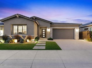 2826 E PIKE Street, Phoenix, AZ 85050