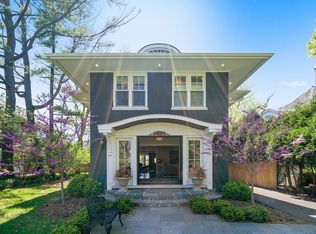 750 Grove St, Glencoe, IL 60022