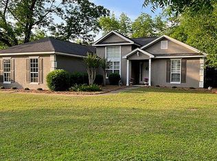 136 Springdale Dr, Leesburg, GA 31763