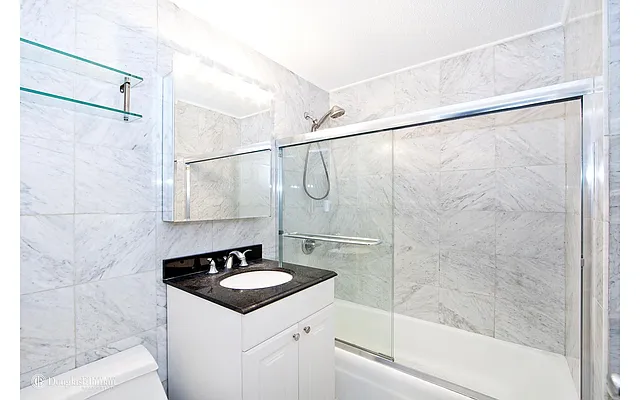 Rented by Douglas Elliman | media 16