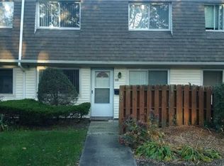 134 Storm Dr, Holtsville, NY 11742