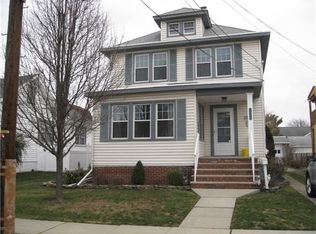 122 Hornsby St, Fords, NJ 08863