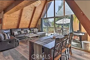 27290 Matterhorn Dr — Photo 2