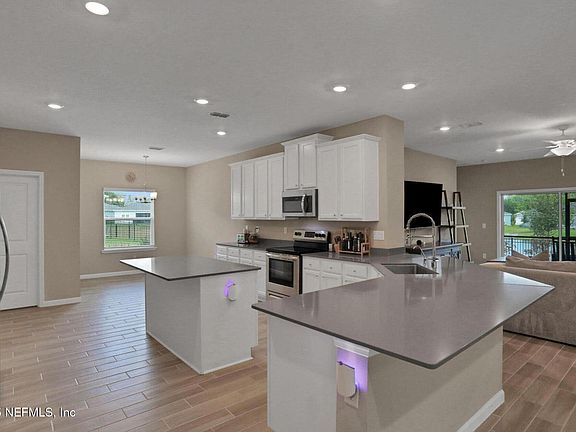 5th image of 2857 BRAMBLETON Place