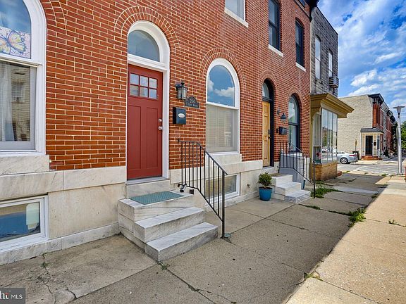 2nd image of 204 S East Ave