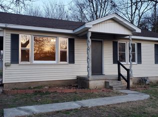 510 S 10th Ave, Ozark, MO 65721