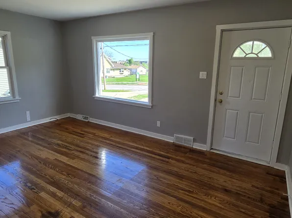 2150 C St SW, Cedar Rapids, IA 52404