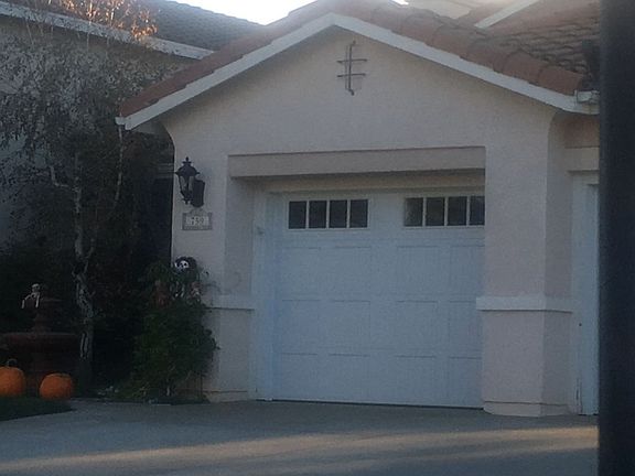 2nd image of 759 Avenida Valencia
