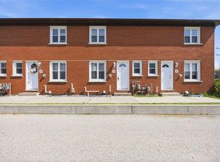 205 Fane St #2B, Saint Clair, ON N0N1G0
