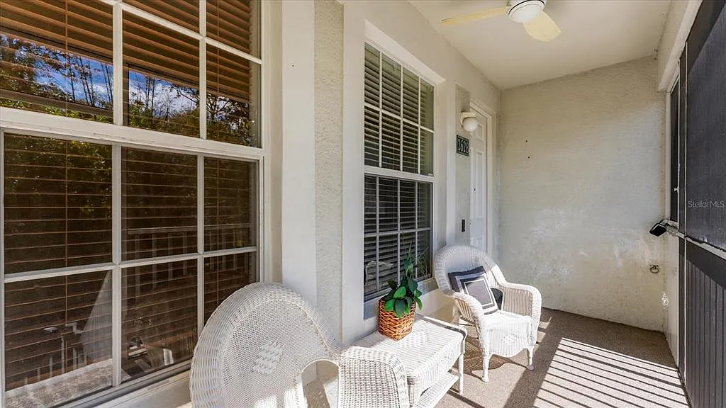 3 bed, 2.0 bath, 1260 sqft, $1,550 — Photo 3