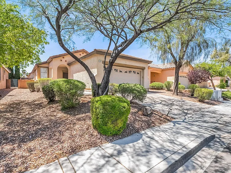 2691 Wind Spinner St — Photo 4