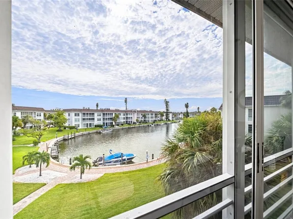 4370 CHATHAM DRIVE #304, LONGBOAT KEY, FL 34228