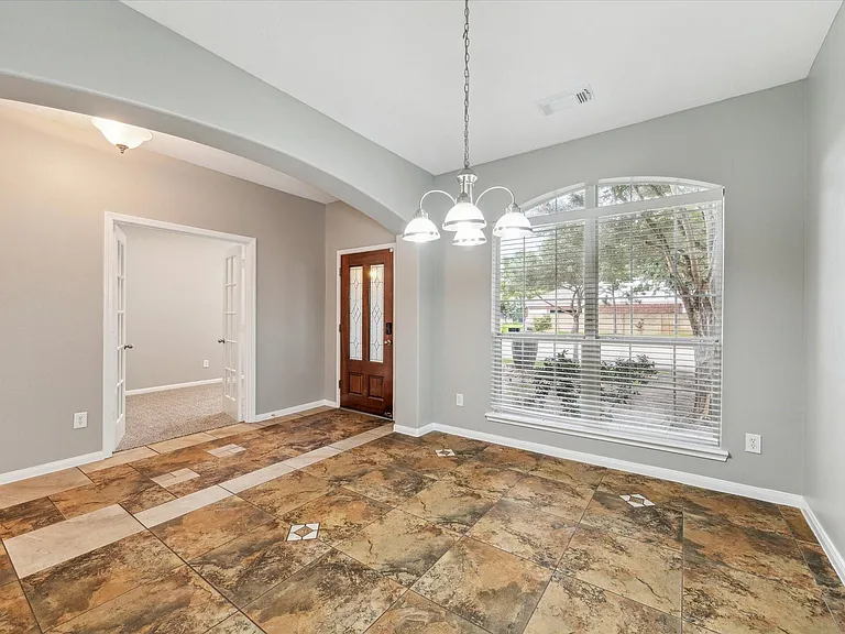 3122 Schumann Oaks Dr — Photo 4