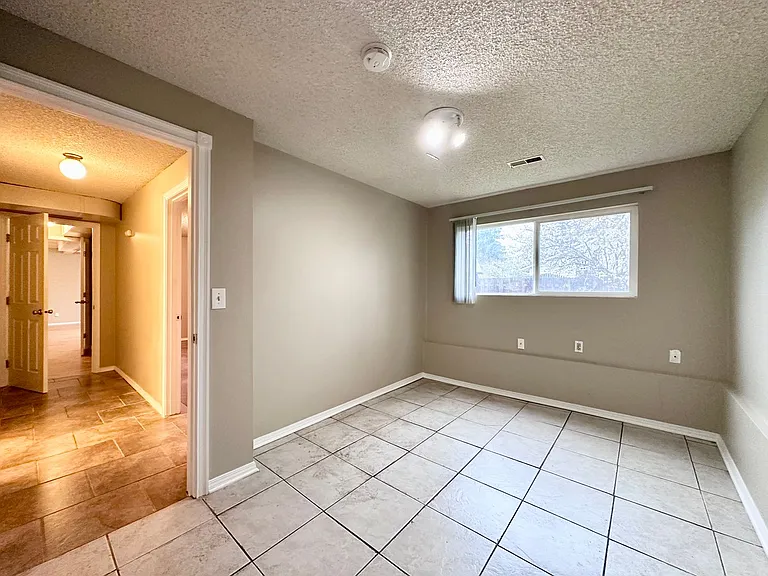 6300 SW Fisher Ave — Photo 32