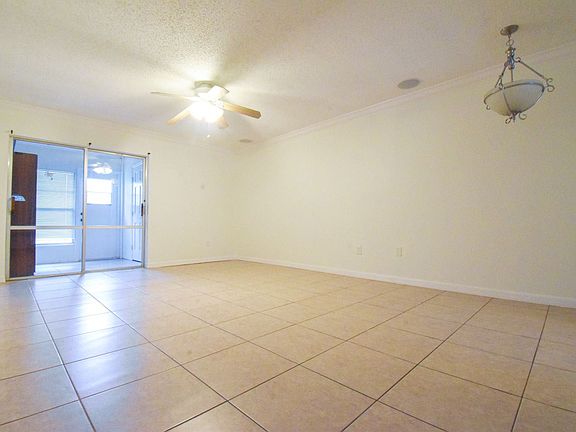 4th image of 710 E Minnesota Ave APT C