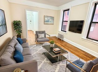 24-36 43rd St #1A, Astoria, NY 11103
