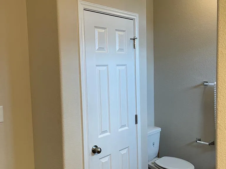 160 Earl Keen St — Photo 18