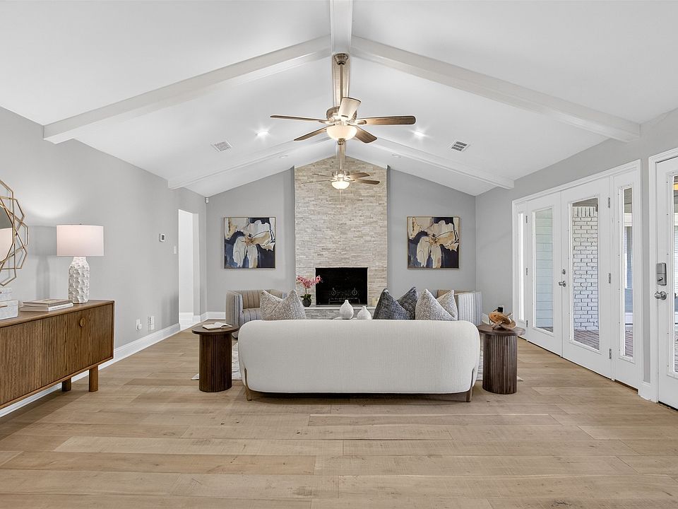 1st image of 7631 Meadow Rd