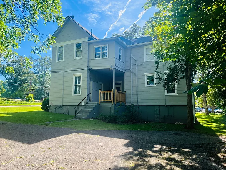 109 Ben Hill St — Photo 18