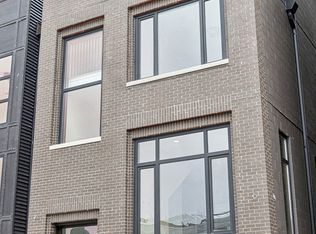 513 N Hartland Ct, Chicago, IL 60622