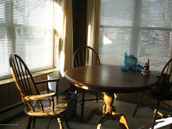 3rd image of 17A Monticello Dr