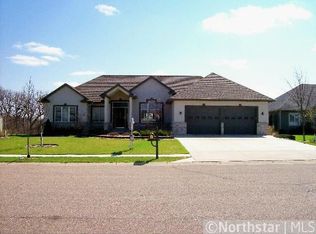 807 Hi Park Ave, Red Wing, MN 55066