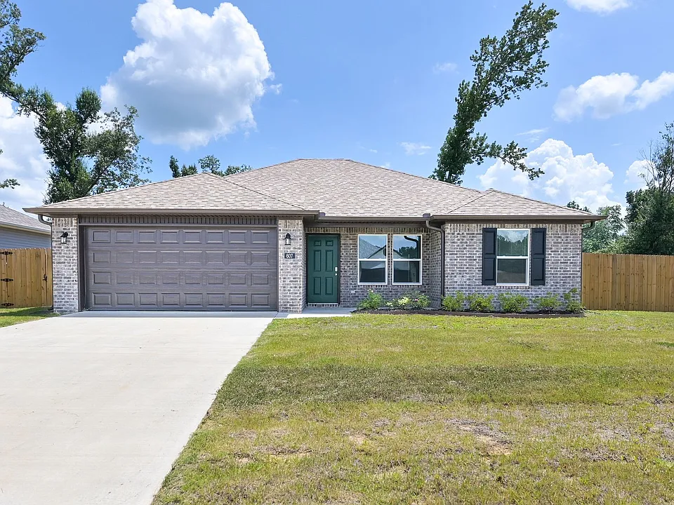 607 Timberline Rd